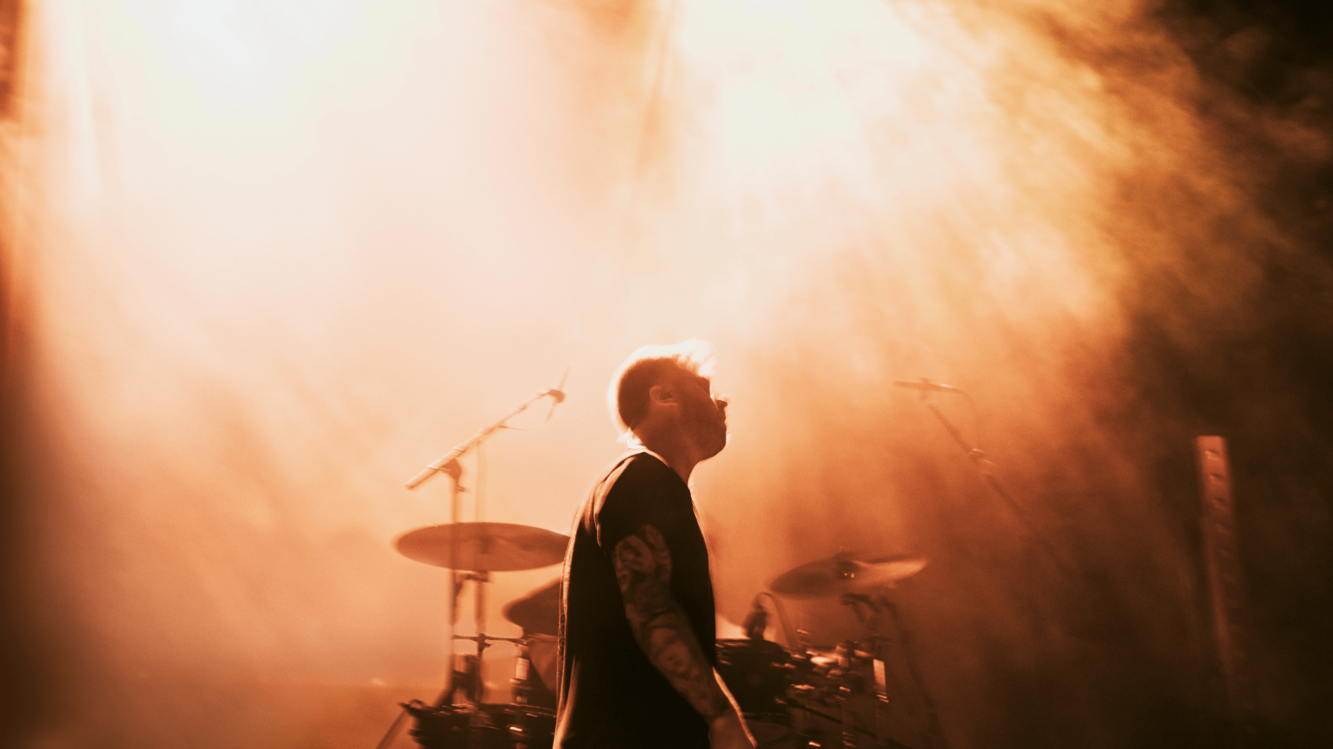Crafting a Captivating Live Performance: The Art of Meticulous Rehearsals and Preparation